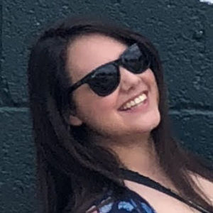 Meet your Posher, Abigail